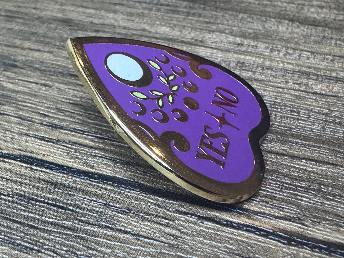 Ouija Planchette Enamel Pin: Gothic Witchy Divination - Purple & Gold