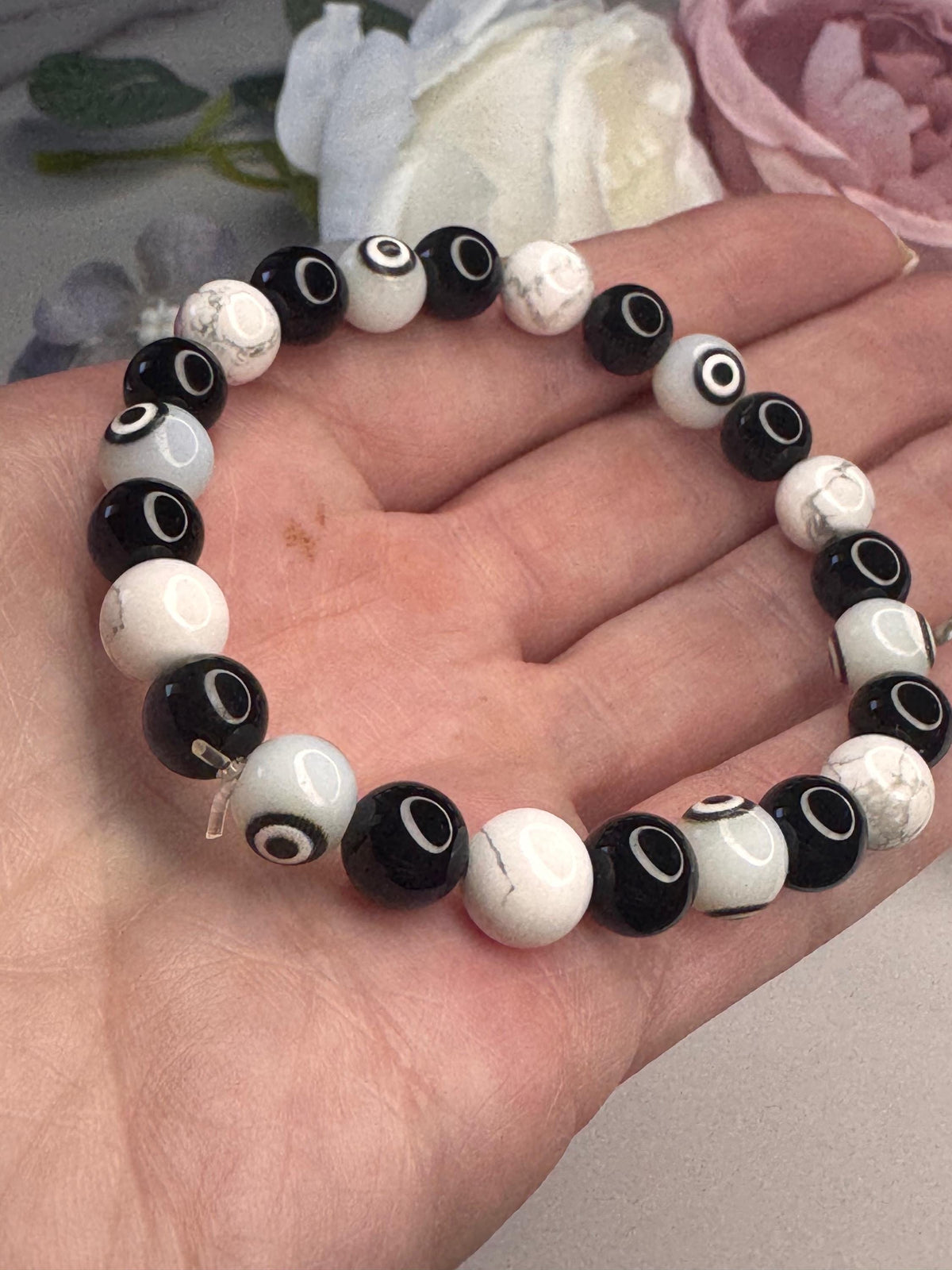 Aura Armor Bracelet • Howlite • Black Onyx • Obsidian • Evil Eye Beads for Protection, Grounding, and Transformation